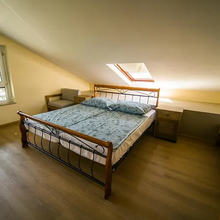 Stella Apartment